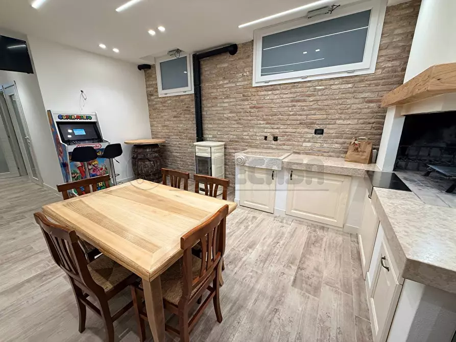 Immagine 21 di Casa semindipendente in vendita  in via castelli quattro martiri 95 a Montecchio Maggiore