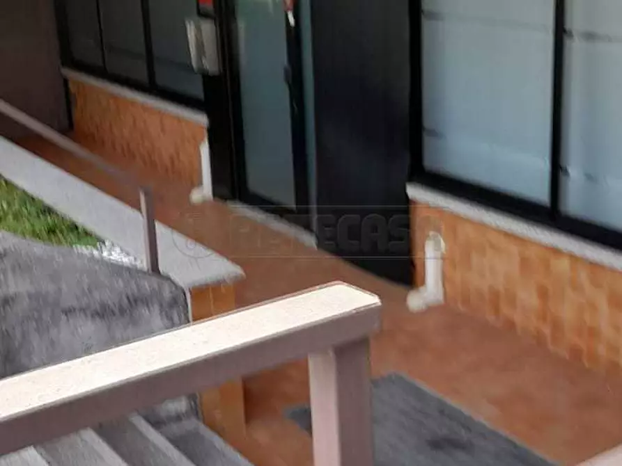 Immagine 31 di Ufficio in vendita  a Seriate