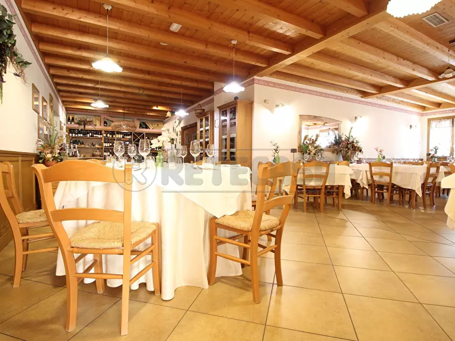 Immagine 10 di Agriturismo in vendita  a Brendola