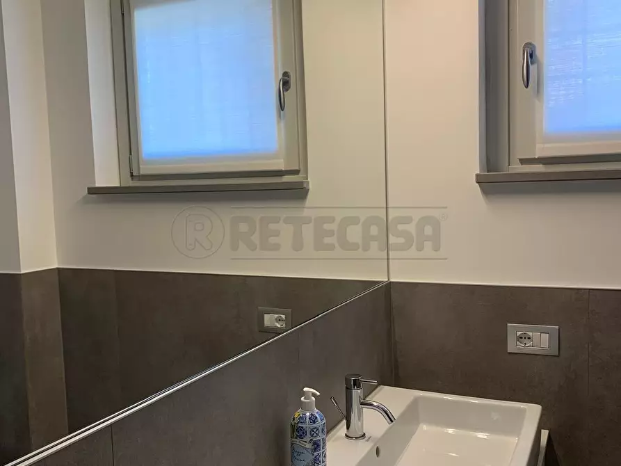 Immagine 26 di Appartamento in affitto  a Bergamo