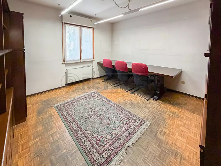 Immagine 28 di Trilocale in vendita  in Via Giacomo Puccini a Altavilla Vicentina