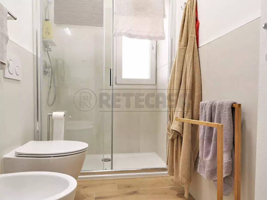 Immagine 13 di Stanza singola in affitto  a Vicenza