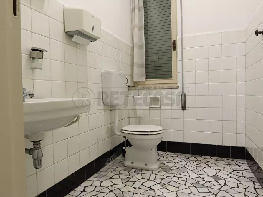 Immagine 23 di Ufficio in vendita  in Viale Milano 56 a Vicenza