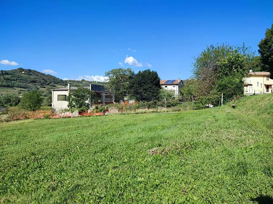 Immagine 4 di Terreno edificabile in vendita  in Contrada Selva 52 a Montebello Vicentino