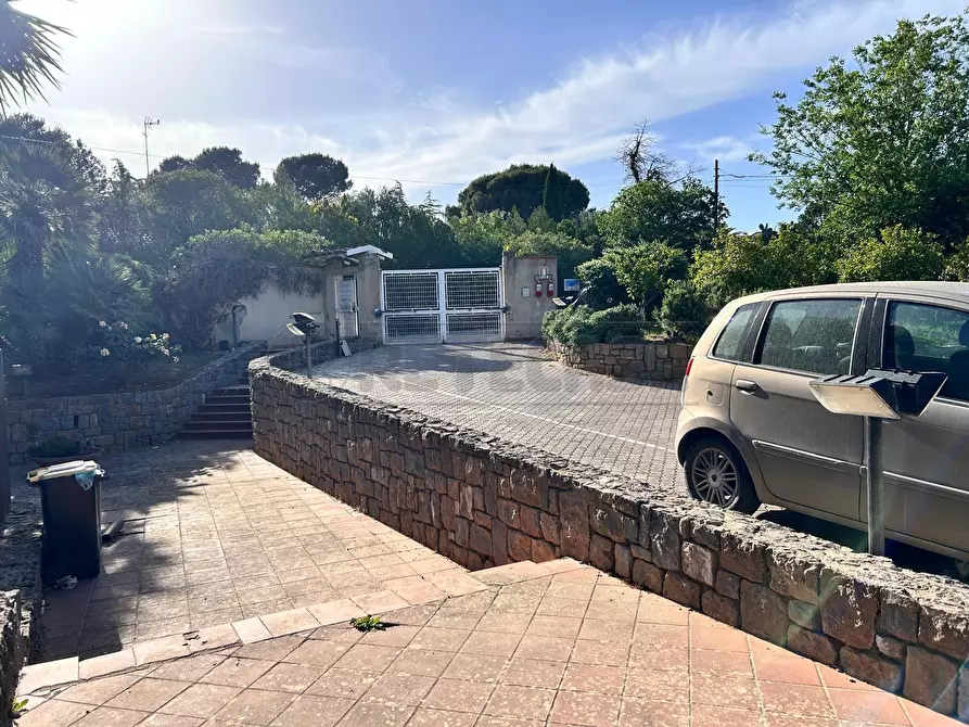 Immagine 13 di Quadrilocale in vendita  in Niscima Nord a Caltanissetta