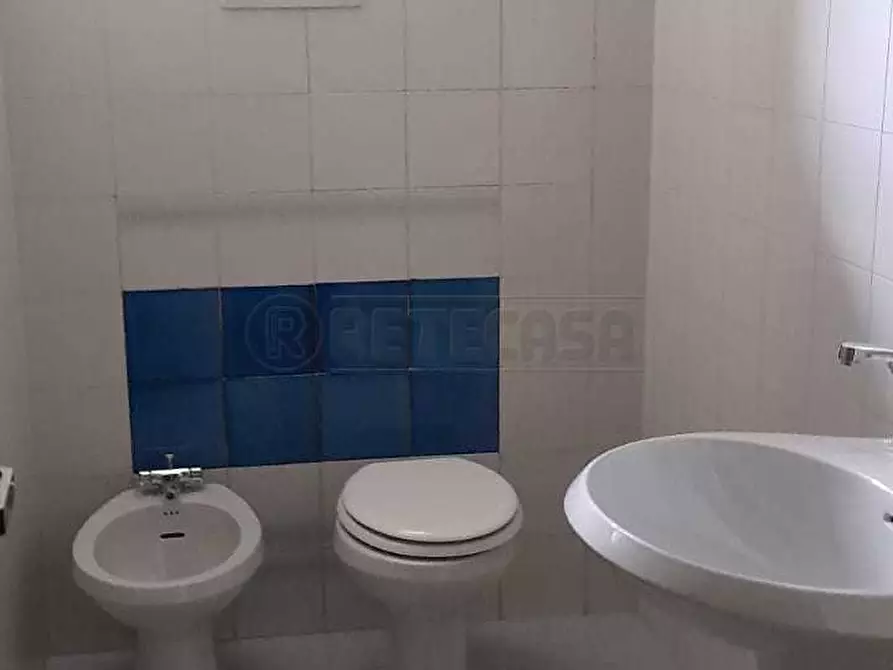 Immagine 37 di Ufficio in vendita  a Seriate