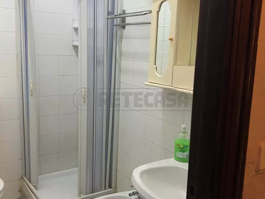 Immagine 5 di Magazzino in vendita  in via bufano 35 a Salerno