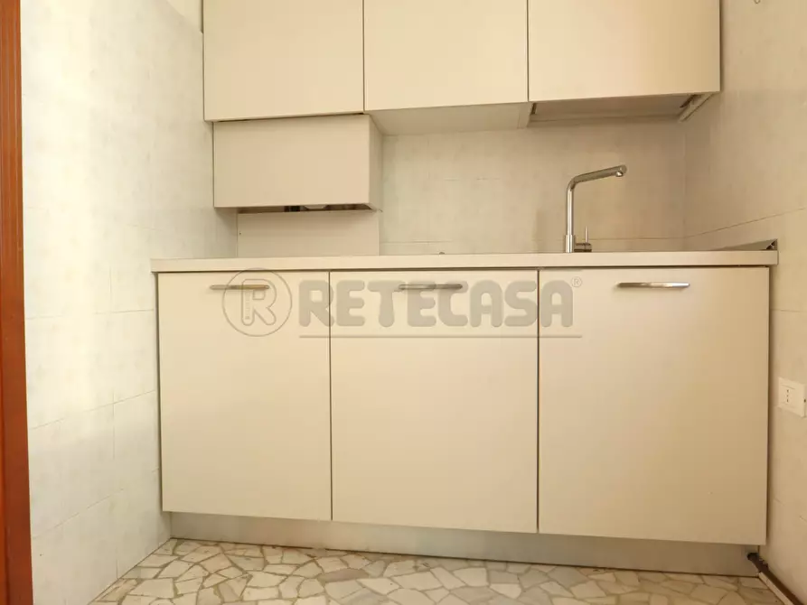 Immagine 10 di Trilocale in affitto  in Via Bartolomeo Ruspoli 6 a Vicenza