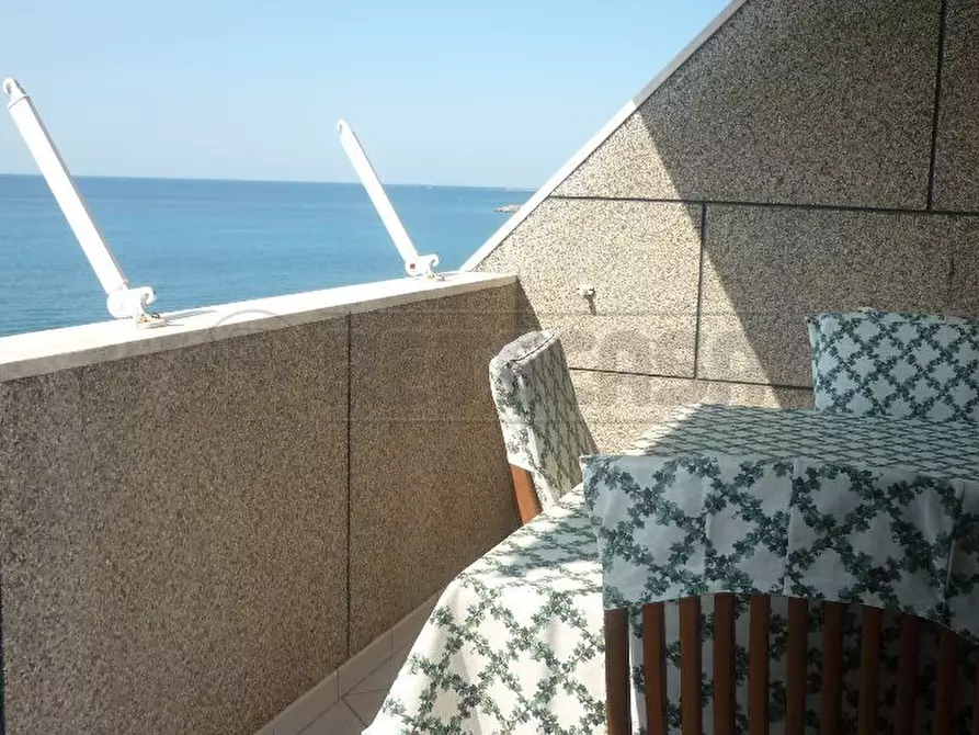 Immagine 9 di Appartamento in vendita  in Lungomare Galileo Galilei 5 a Gallipoli