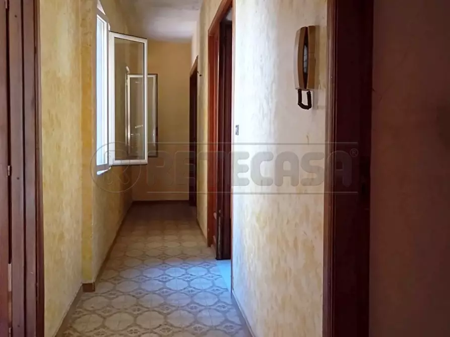 Immagine 10 di Casa trifamiliare in vendita  a Marcianise