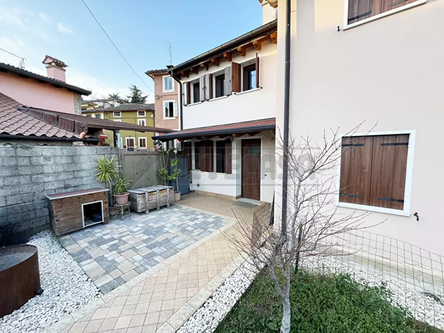 Immagine 2 di Casa semindipendente in vendita  in Via San Nicolò 23 a Trissino