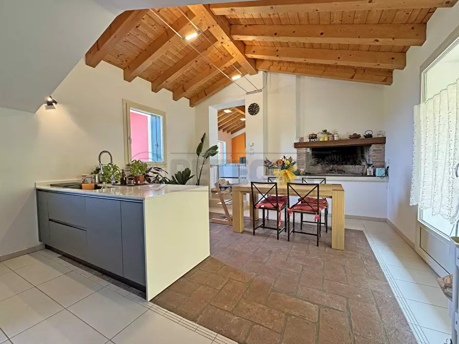 Immagine 4 di Casa semindipendente in vendita  in Contrada Figigola di Sopra 14/a a Valdagno