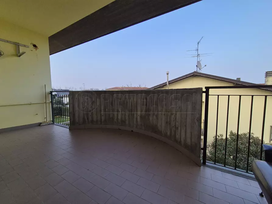 Immagine 5 di Trilocale in vendita  in Via Ostiano a Persico Dosimo