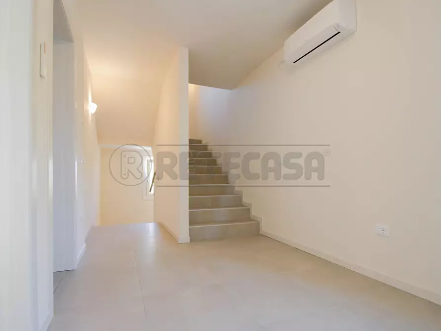 Immagine 15 di Porzione di casa in affitto  in VIA CAPITELLI 23 a Pozzoleone