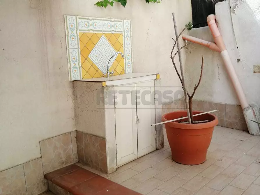 Immagine 27 di Trilocale in vendita  in via Napoleone Colajanni 118 a Caltanissetta
