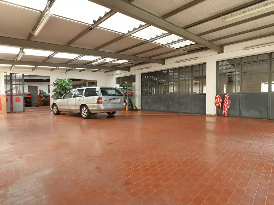 Immagine 7 di Laboratorio in vendita  in Via Fratelli Albanese 20 a Vicenza