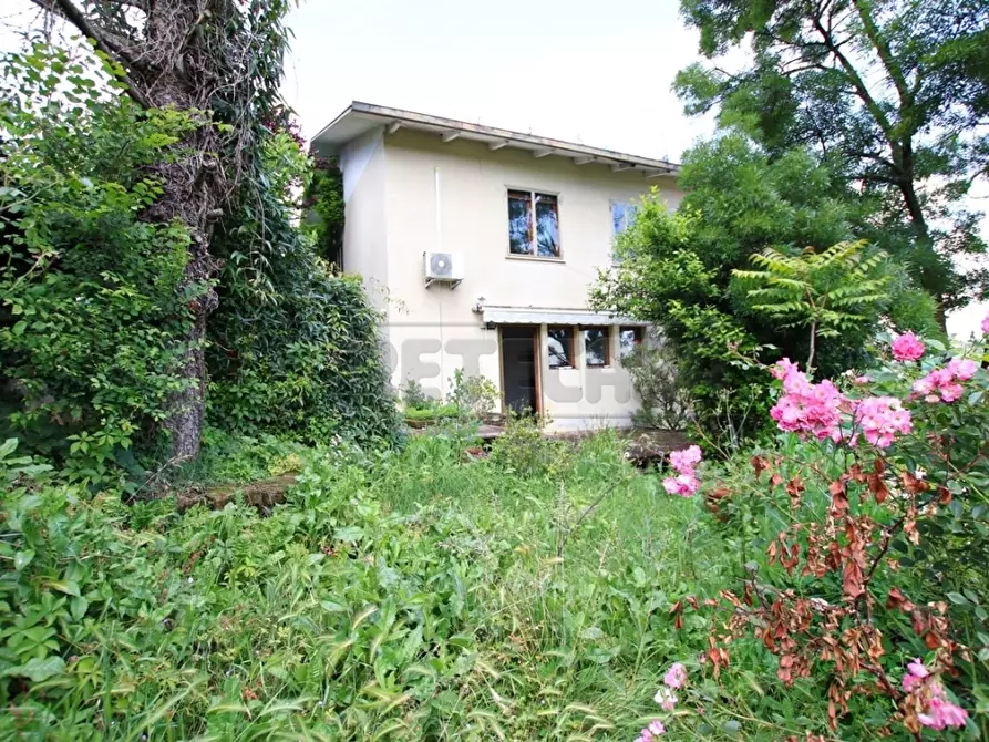 Immagine 1 di Casa indipendente in vendita  in Via Giardini a Arcugnano