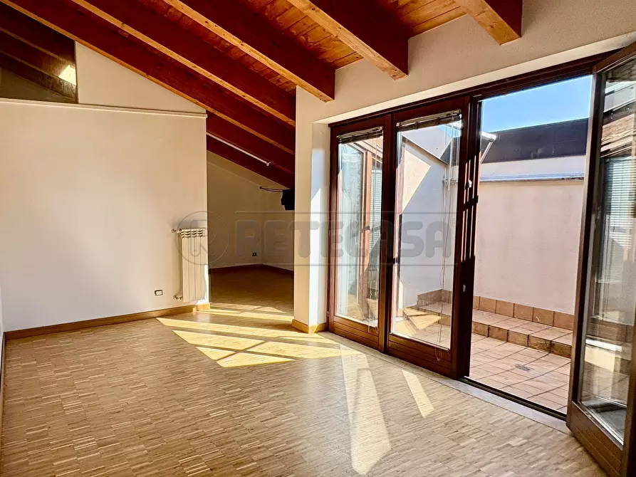 Immagine 29 di Trilocale in vendita  a Bergamo