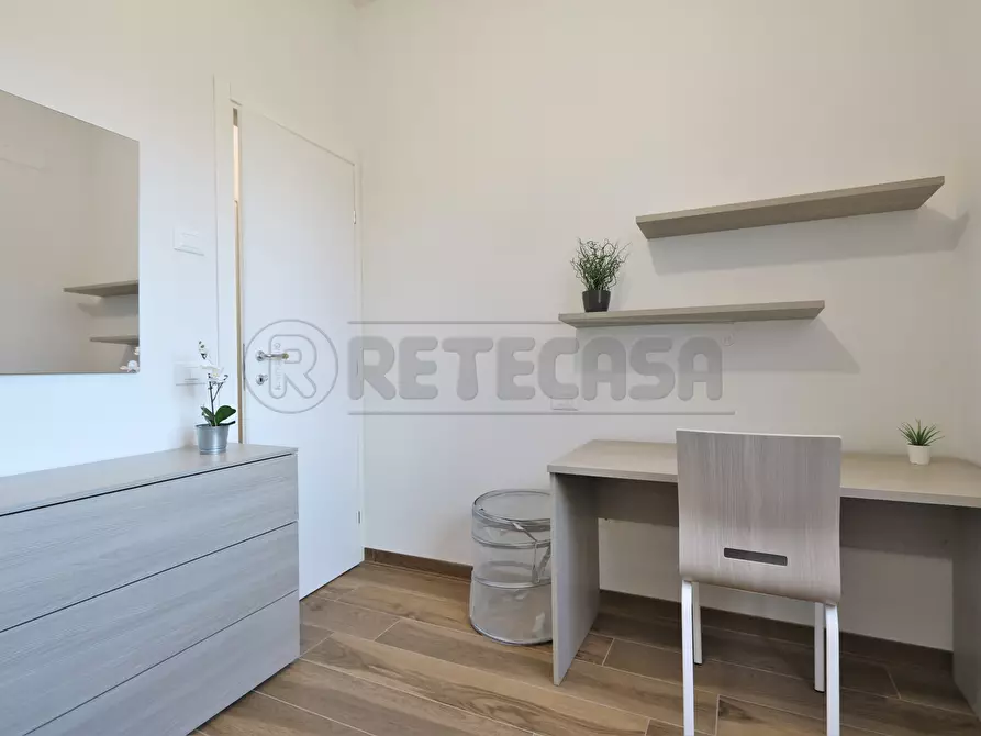 Immagine 79 di Stanza singola in affitto  a Vicenza