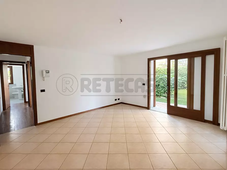 Immagine 16 di Bilocale in vendita  in Via Vittorio Bachelet a Vicenza