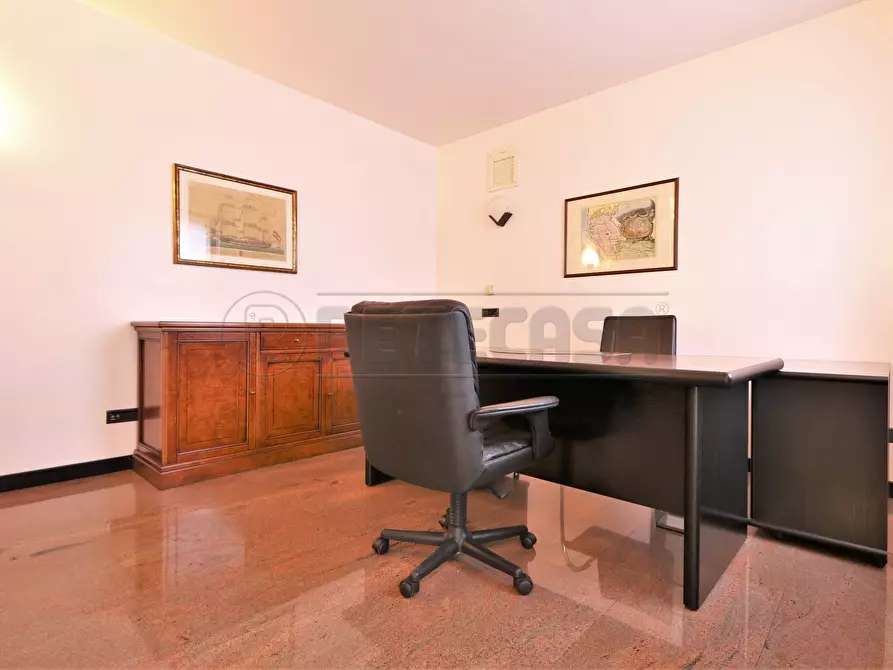 Immagine 23 di Ufficio in affitto  in Viale San Lazzaro a Vicenza