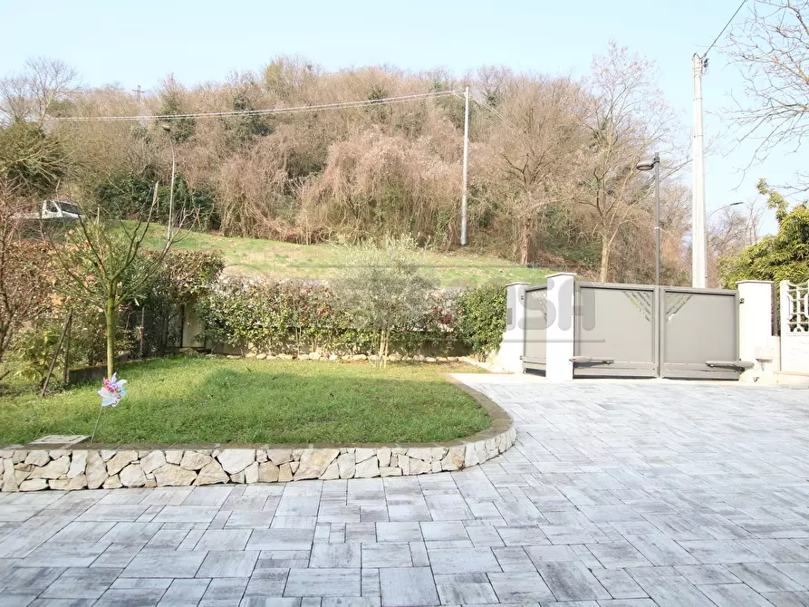 Immagine 42 di Casa semindipendente in affitto  a Arcugnano