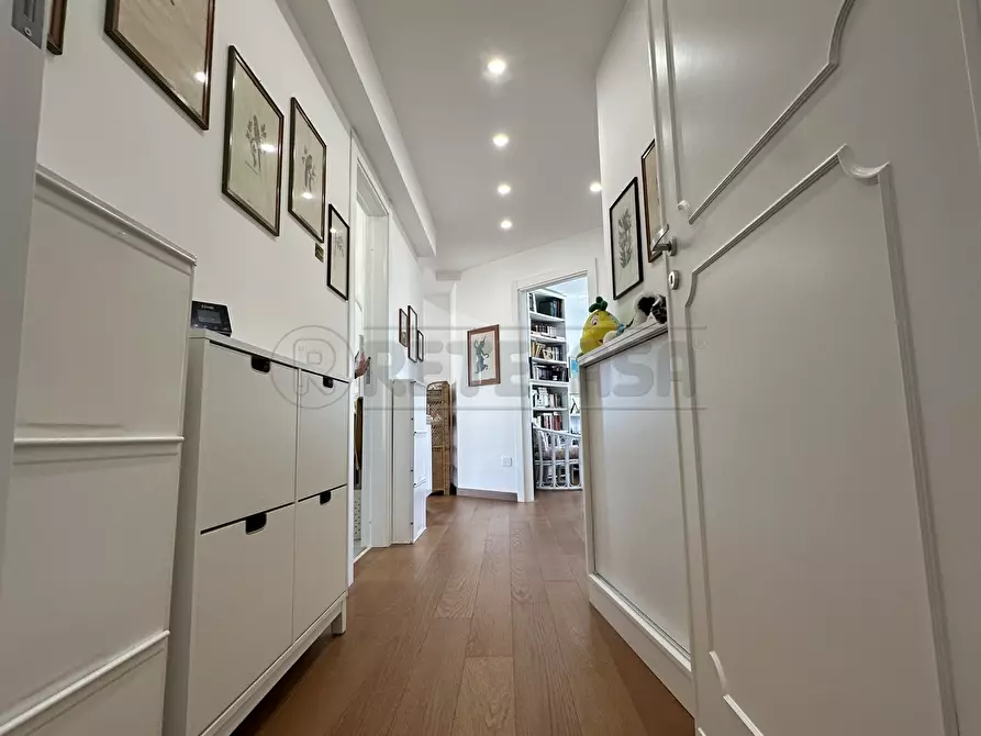 Immagine 18 di Appartamento in vendita  a Mazara Del Vallo