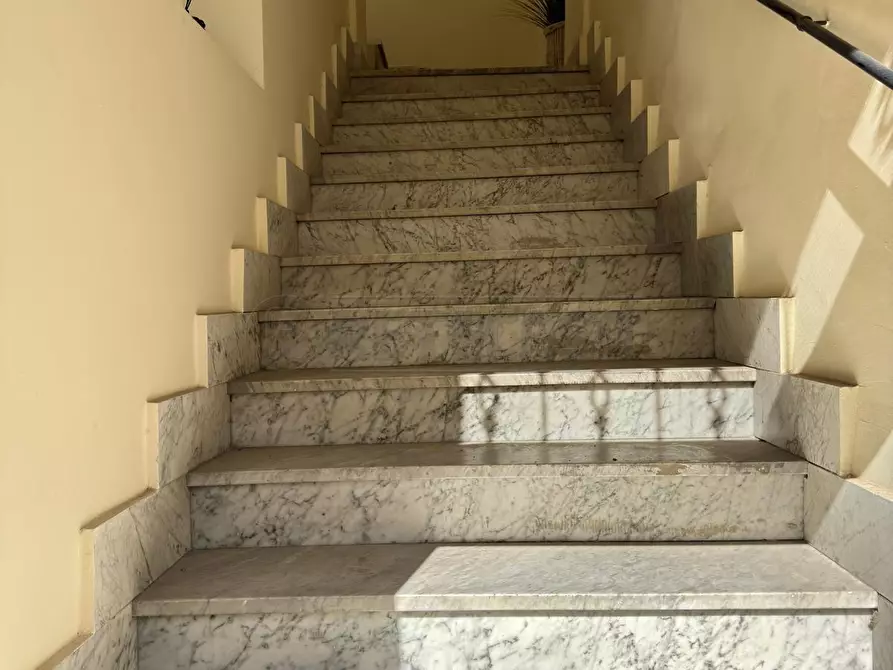 Immagine 11 di Appartamento in vendita  a Marcianise