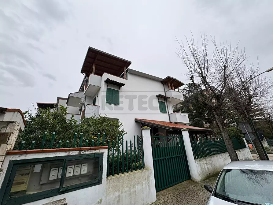 Immagine 1 di Villetta a schiera in vendita  in Via Giudice Falcone a Marcianise