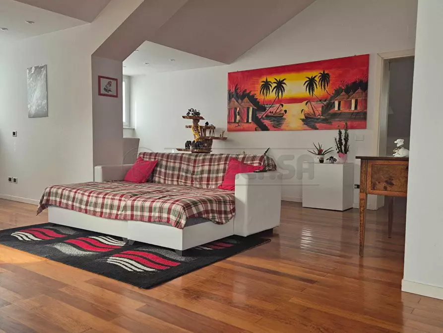 Immagine 5 di Quadrilocale in vendita  a Bergamo