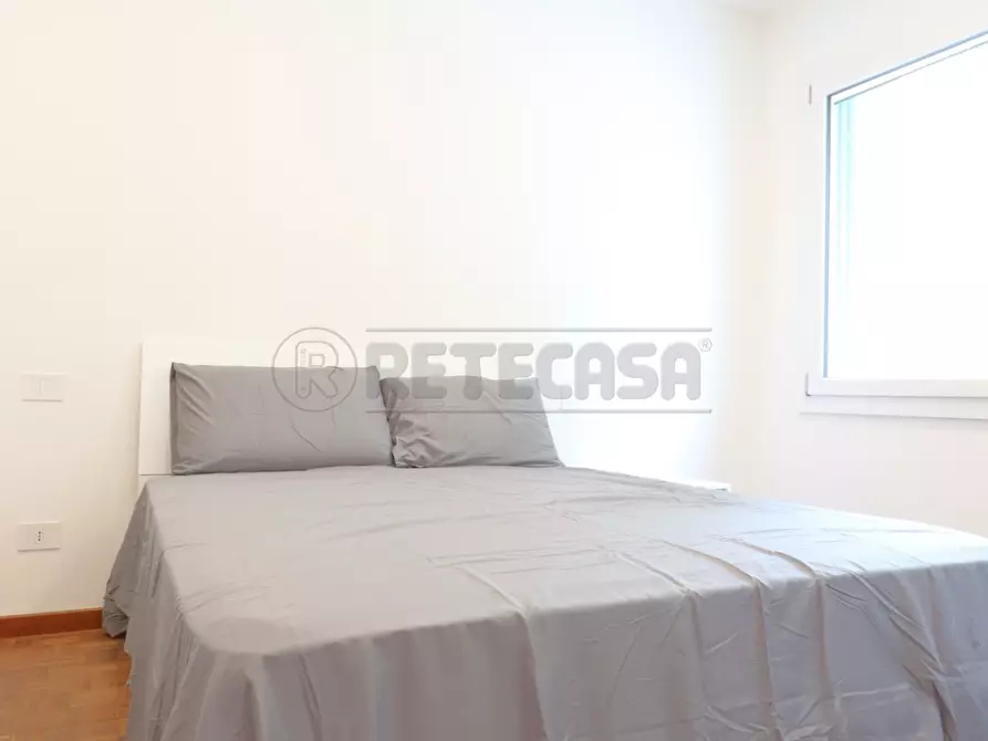 Immagine 2 di Stanza singola in affitto  in via mameli a Vicenza