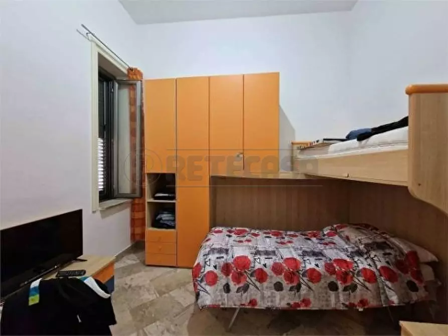 Immagine 13 di Bilocale in vendita  in Via Roma SNC a Marsala