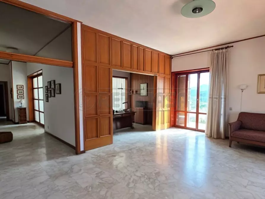 Immagine 1 di Attico in vendita  a Pagani