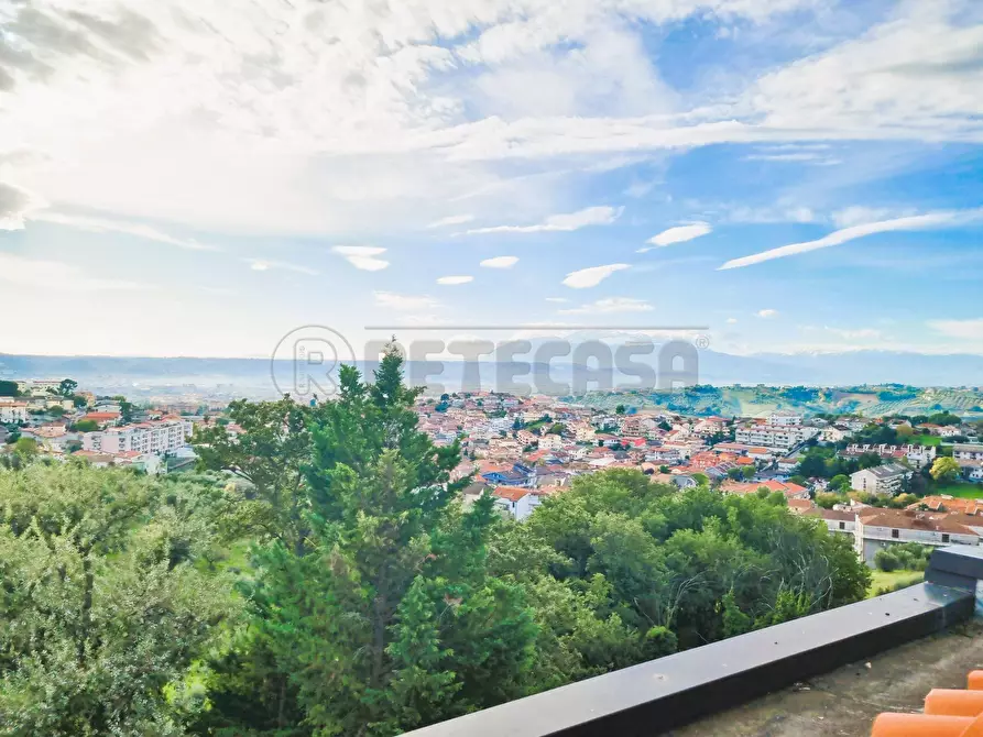 Immagine 6 di Appartamento in vendita  a Pescara