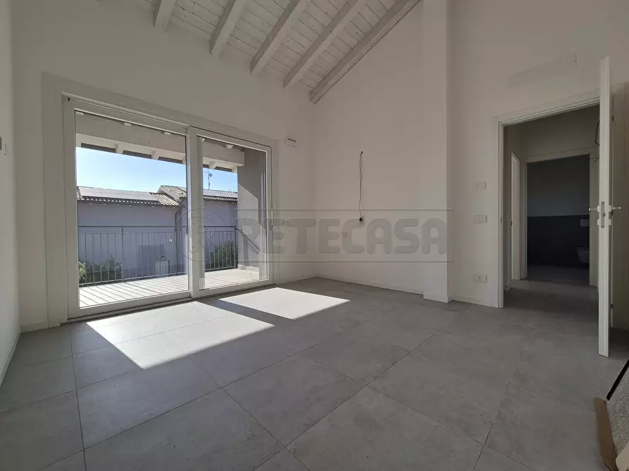 Immagine 10 di Villa in vendita  in Via Carbonera a Cremona