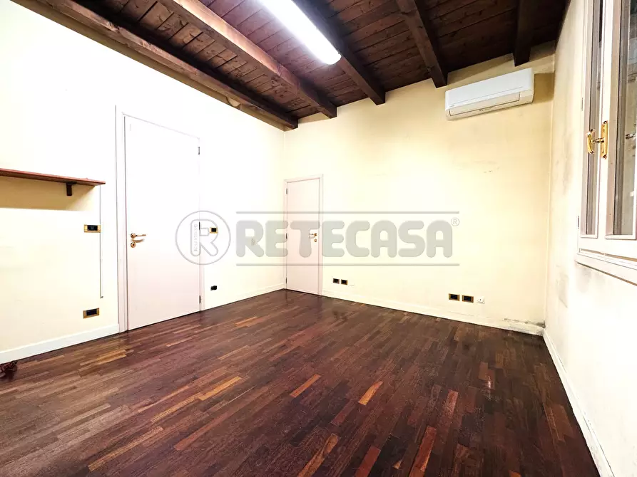 Immagine 16 di Locale commerciale in affitto  in Via San Marco 145 a Padova