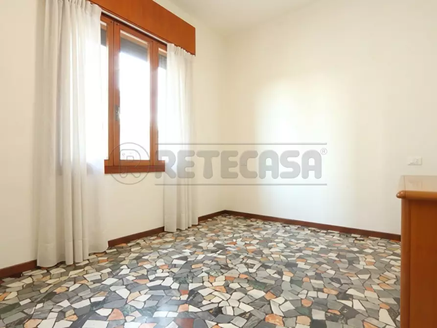 Immagine 28 di Trilocale in affitto  in Via Bartolomeo Ruspoli 6 a Vicenza