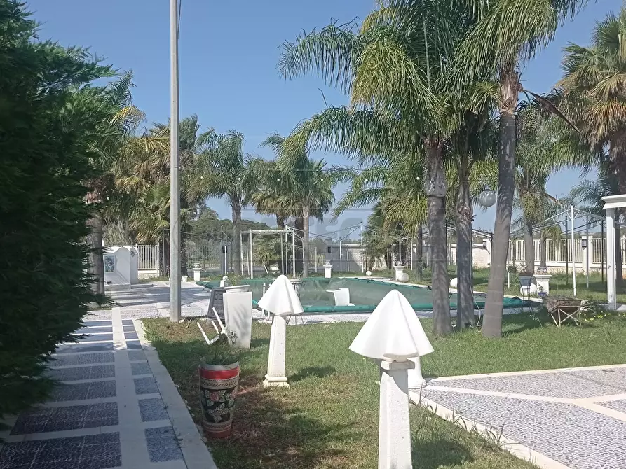 Immagine 14 di Villa in vendita  a Castelvetrano