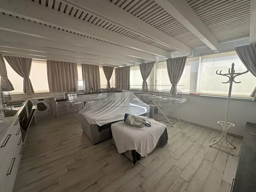 Immagine 23 di Pizzeria / Pub in vendita  a Campobello Di Mazara