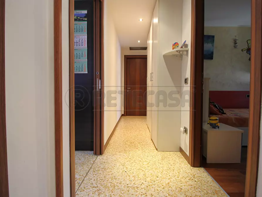 Immagine 13 di Appartamento in vendita  in VIALE DELL'INDUSTRIA 17 a San Giovanni Ilarione