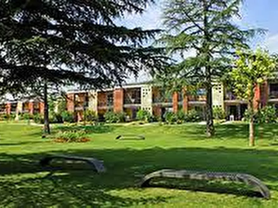 Immagine 7 di Appartamento in vendita  in Via Giuseppe Mazzini 1 a Padenghe Sul Garda