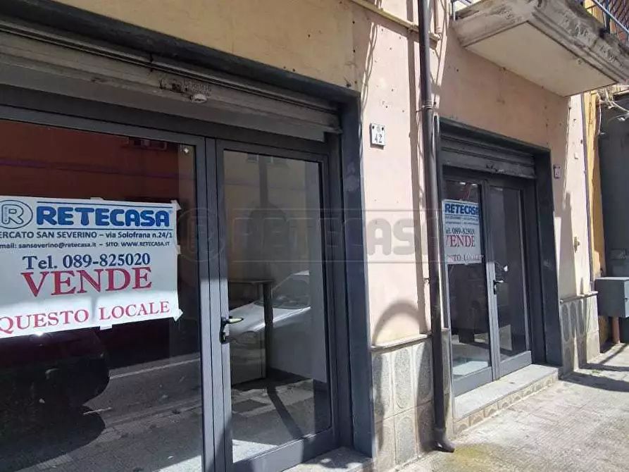 Immagine 2 di Locale commerciale in vendita  a Mercato San Severino