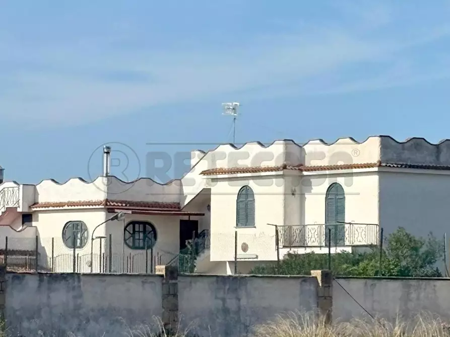Immagine 20 di Villa in vendita  in Viale Cimabue 33 a Castel Volturno