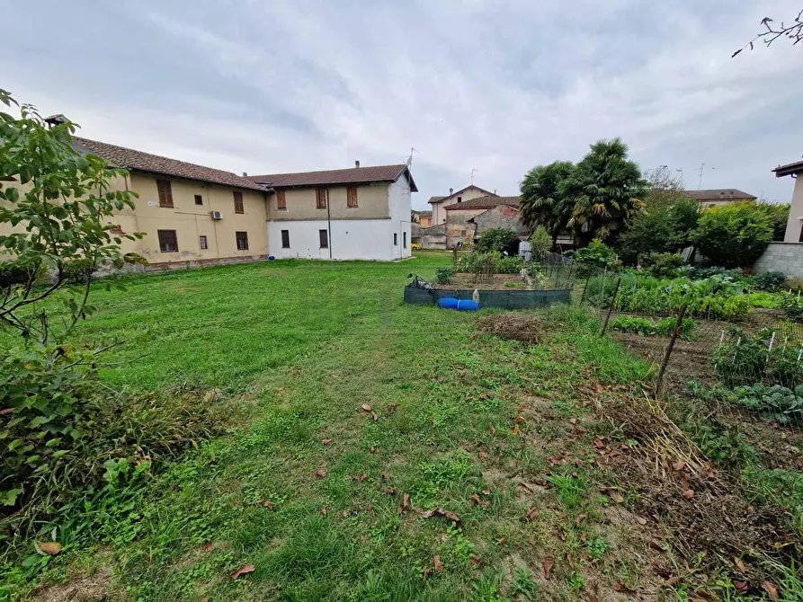 Immagine 13 di Terreno industriale in vendita  in Viale Europa a Acquanegra Cremonese
