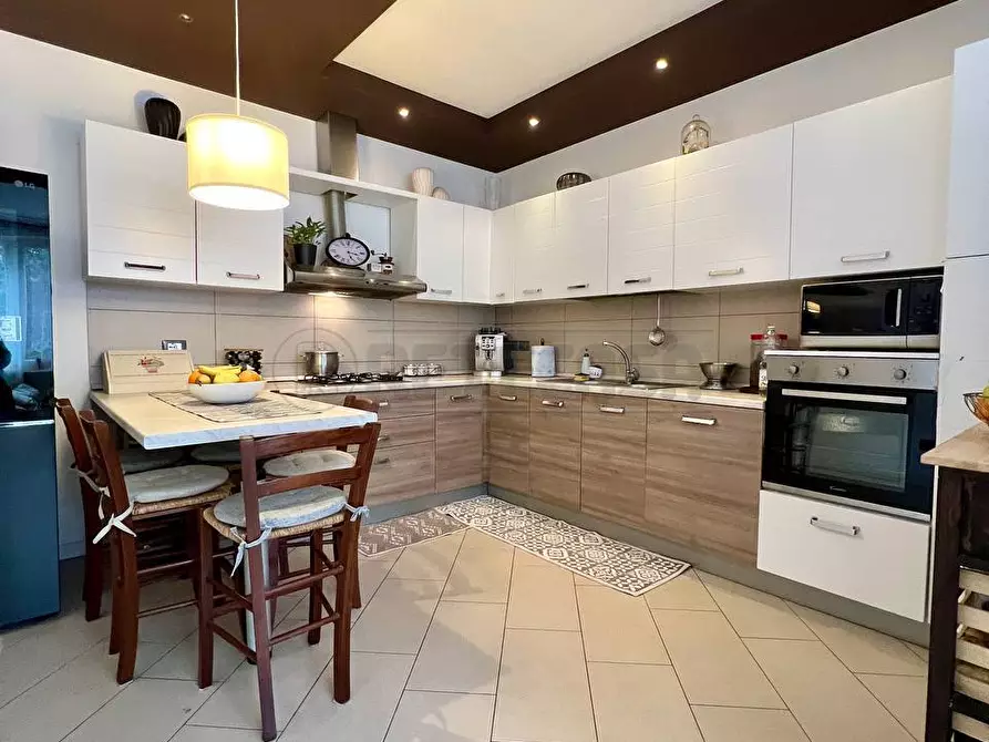 Immagine 1 di Casa semindipendente in vendita  in Via Borgo a Montecchio Maggiore