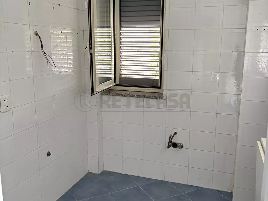 Immagine 13 di Trilocale in vendita  in Via Malche 19 a Giffoni Sei Casali