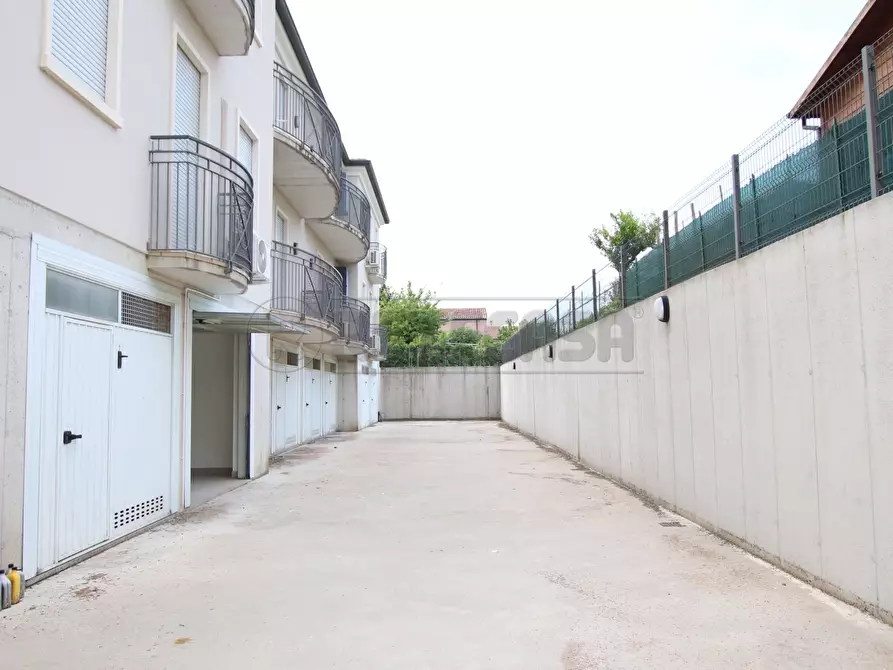 Immagine 21 di Terratetto in vendita  in Via Giovanni Falcone a Barbarano Mossano