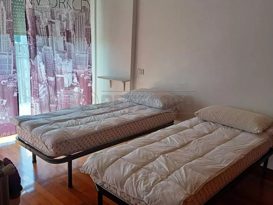 Immagine 20 di Pentalocale in vendita  in Via Pietro del Pezzo 87 a Salerno