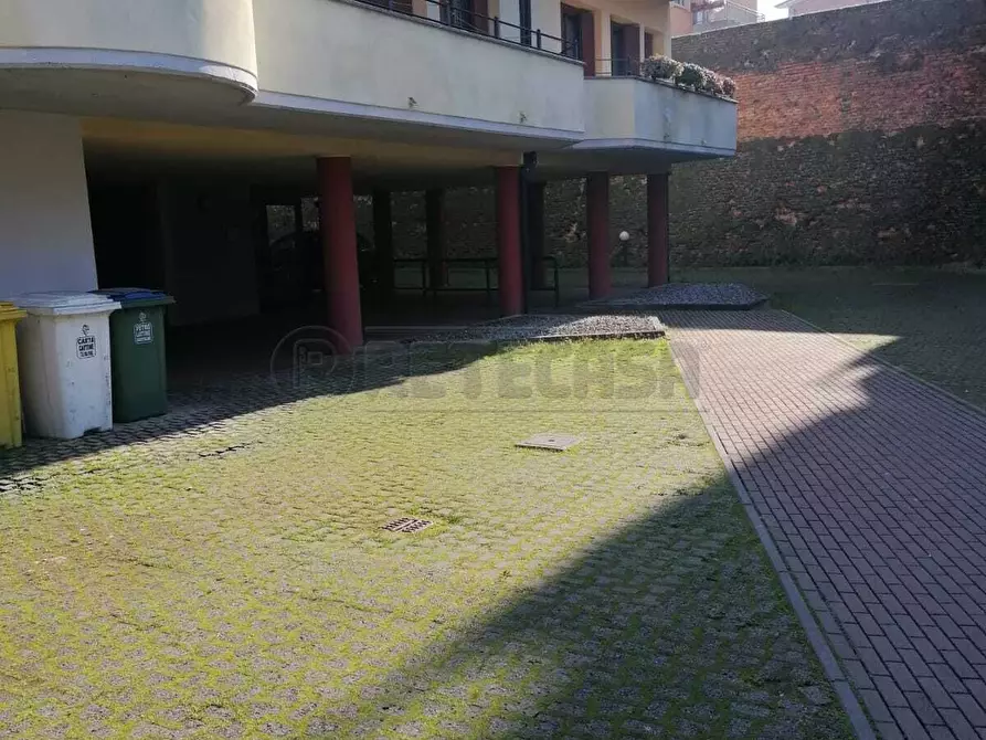 Immagine 6 di Garage in vendita  in Via Ferruccio Ghinaglia a Cremona