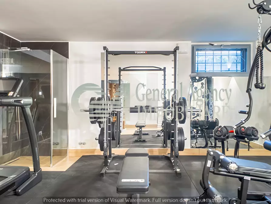 Immagine 52 di Villa in affitto  in Via Mario Mattoli a Roma